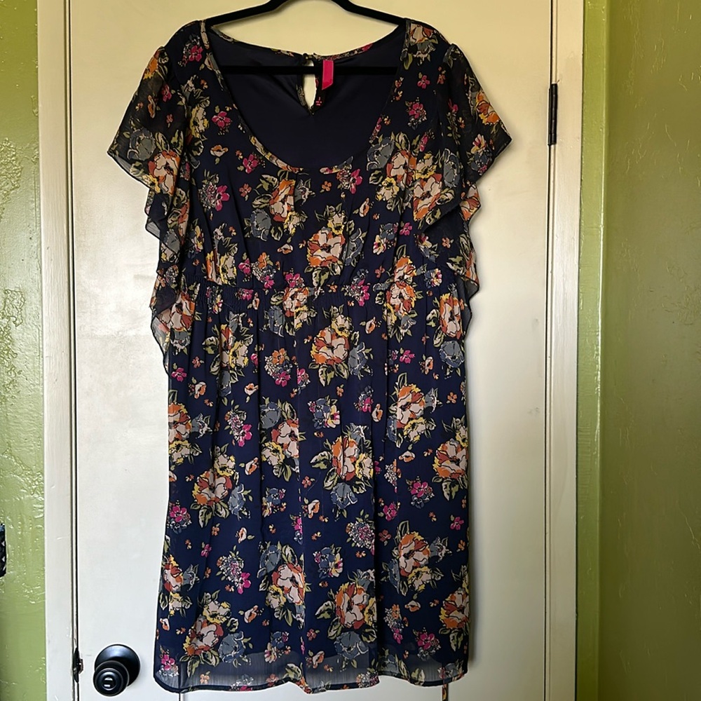 Woman’s Pure Energy Dress. Size 3X.